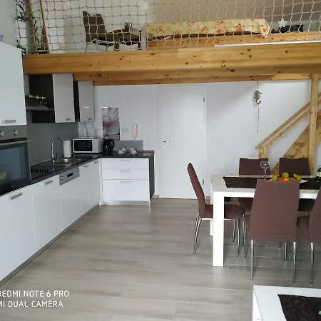 Luna Guest house